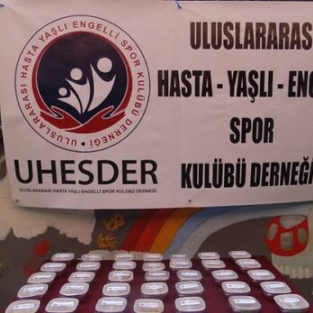 UHESDER’den Aşure İkramı